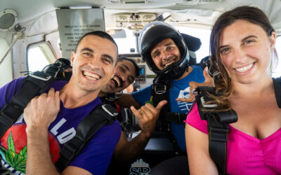 Is there a weight limit for skydiving?